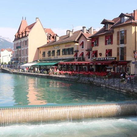 Pause Cafe Avec Sauna Annecy Exterior foto